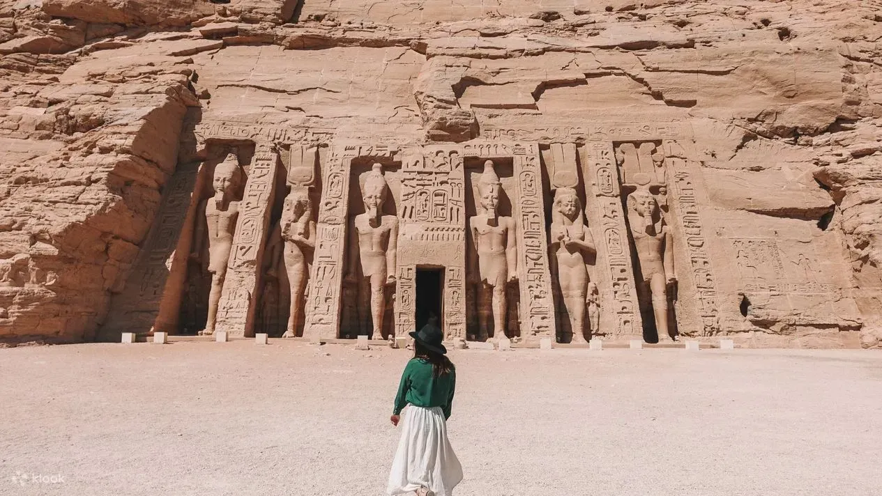Tour a Aswan saindo de Luxor com Abu Simbel e Ilha de Philae